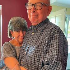 Sue Kitzmiller's Instagram, Facebook & TikTok