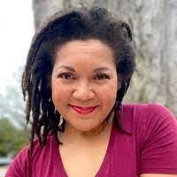 Iesha Coates's Instagram, Twitter & Facebook