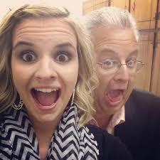 Will Autumn sing by herself or join another group?