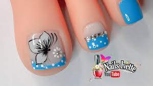 Puedes a mano alzada cualquier diseño usando esta combinación. Diseno De Unas Pie Muy Facil Unas De Los Pies Decoradas Con Mariposa Y Flor Youtube