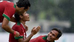 Evan dimas pemain sepak bola evan dimas darmono adalah pemain sepak bola. Disoal Pssi Bagaimana Kontrak Evan Dimas Dan Ilham Di Selangor Bola Tempo Co