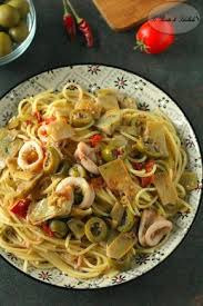 Pasta Con Calamari Olive E Carciofi Ricette Piatti Italiani Primi Piatti Di Pasta
