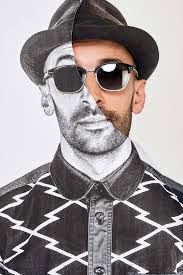 Elise Burnham's Instagram, Twitter & Facebook