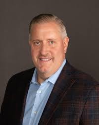 Lance Craft's Instagram, Twitter & Facebook