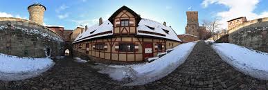 Plan dein abenteuer zum ausflugsziel nürnberger burg. Nurnberger Burg Im Winter Burghof 360 Panorama 360cities