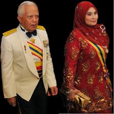 Melaka yang baru sahaja menyaksikan pertukaran kerajaan negeri mungkin mengalami perubahan sekali lagi. Warisan Raja Permaisuri Melayu T Y T Tun Khalil Yaakob Dan Y A Bhg Toh Puan Zurina Kassim