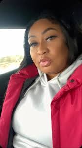 Sharron White's Instagram, Twitter & Facebook