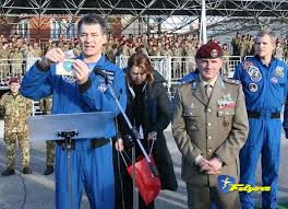 Ofhouses is a collection of old forgotten houses. Paolo Nespoli E Pronto A Partire Il 28 Luglio Congedati Folgore