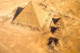 Nuevo descubrimiento en Giza dentro de la pirámide de Micerino. Detectan  una estructura oculta que podría