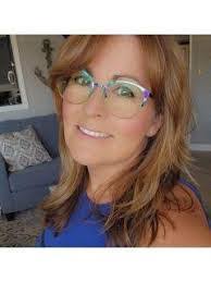 Robin Ebel's Instagram, Twitter & Facebook