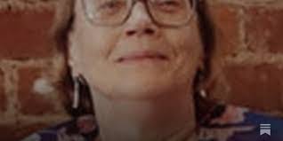 Carol Wolverton's Instagram, Twitter & Facebook