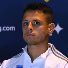 Valencia president in Barcelona negotiating Rodrigo sale