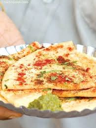 Sada Uttapa Mumbai Roadside Recipe Sada Uttapam Recipe Recipes Uttapam Recipe Indian Breakfast