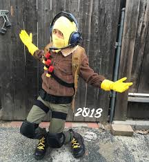 With the game being such a huge hit, halloween is sure to be abundant with fortnite costumes featuring all of your favorite fortnite skins. Diy Fortnite Raptor Costume Maskerix Com Character Costumes Diy Family Costumes Character Costumes