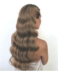 langes hair braunes hair wavy hair hairstyles wedding frisuren frisurenlanghaar frisuren frisur ideen frisur hochzeit
