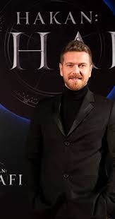 Bir ankara polisiyesi adlı dizide komiser. Engin Ozturk Imdb