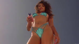 Devin DeVasquez nude - Society (1989) sex mainstream cinema - Celebs  Roulette Tube