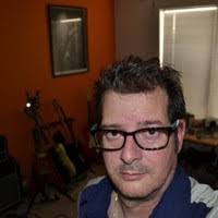 Chris Elardo's Instagram, Twitter & Facebook