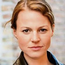 maria simon hat geburtstag am 6 februar 1976 maria simon wurde im sternzeichen wassermann gebo deutsche schauspieler bekannte schauspieler beruhmte gesichter