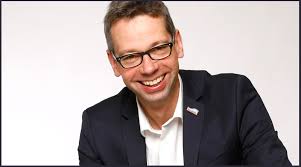 Crossmedial die Zielgruppen ansprechen, kooperieren und das regionale  Handwerk stärken