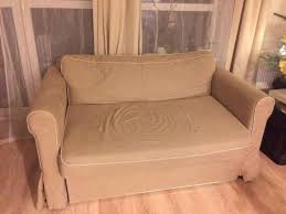 250 Zl Witam Mam Do Sprzedania Dwuosobowa Rozkladana Sofe Sofa Posiada Pojemnik Na Posciel Zostala Zakupiona Dwa Lata T Home Decor Furniture Accent Chairs