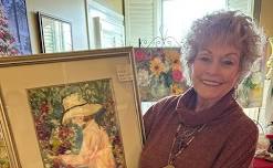 CREATIVE CHOICES: PAINTING OR DECOUPAGING
