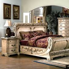 Pin By Mighty Lion On Home Decor Traditional Bedroom Decor Bedroom Sets Bedroom Sets Queen