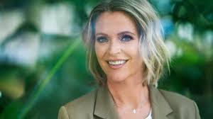 Barbara Boer's Instagram, Twitter & Facebook