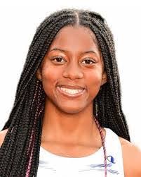 Darcy Khan's Instagram, Twitter & Facebook