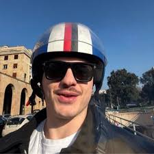 Celia Márquez (@ceeliamarquez)