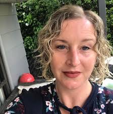 Where to find outdoor cold water pond fish and pond plants in Taupo?