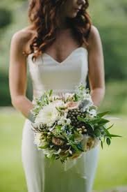 Tips For Choosing Your Wedding Bouquet