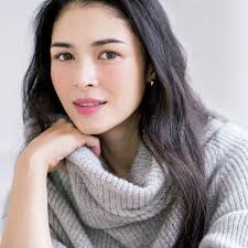 ベースメイクで誰でも 幸せ顔 方程式 五選 ベースメイク 50代 メイク 血色