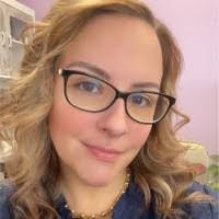 Bethany Glover's Instagram, Twitter & Facebook