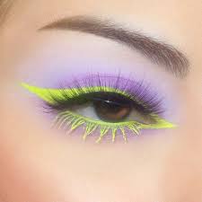 Sarah On Instagram Anyone Else Literally Have No Idea What Day It Is Lately Swipe For The Artistry Makeup Eye Makeup Art Edgy Makeup