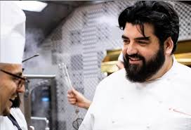 250 g di farina 00, 150 g di burro. La Ricetta Della Pastiera Napoletana Di Chef Cannavacciuolo