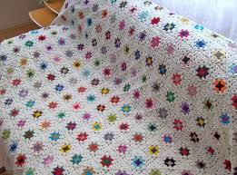 Koltuk Kanepe Ve Yatak Ortusu Orgu Modelleri Hobilendik Battaniye Battaniye Modelleri Ve Tig Isleri