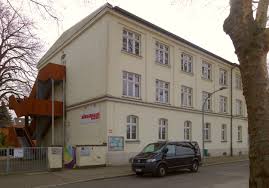 Entdecke auch wohnungen zur miete in benrath! Datei Telleringstrasse 56 Burgerhaus Dusseldorf Benrath 2019 3 Jpg Wikipedia