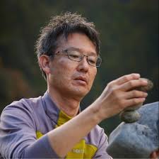 One thing the gentle art has taught me is controlling distance. Thank God  for it because I had to use that distance control tonight