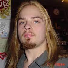 Kerry Gore (@Unmitigated1)