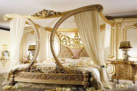 Arabian Bedroom Wow What A Bed Luxury Bedroom Sets Luxury Bedroom Master Canopy Bedroom Sets