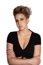 Marcella rica, que atuou em cama de gato, grava como babi a nova temporada de malhação, que estreia dia 29 na globo. Marcella Rica Montenegro Talents