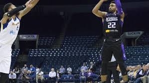 He is 24 years of age, born to parents, cynthia and franklyn vincent. Gabe Vincent Details First Hours In Nba Bubble