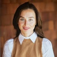 Madeleine Mccullough's Instagram, Twitter & Facebook