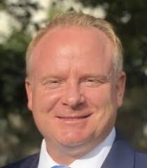 Richard Brimhall's Instagram, Twitter & Facebook