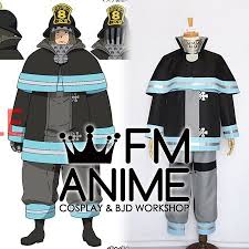 Akitaru também tem pequenos olhos escuros. Fire Force Akitaru Obi Cosplay Costume Fm Anime