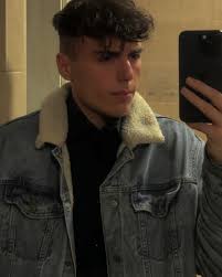 Amsterdam Shenanigans with the brother (No I don't think I'll ever smile  properly in photos)