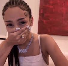 I can't believe I once thought I'd be married by 25