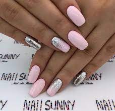 Les ongles en gel à motifs conviennent aussi bien pour le quotidien que pour plusieurs occasions différentes. Ongle En Gel Rose 40 Idees Pour Un Nail Art Parfait Vernis A Ongles Rose Ongle En Gel Rose Vernis A Ongles