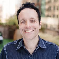 A few months ago, Adrian Maynard invited me to be part of Yo Marketing  Agency , and I couldn't be more honored.